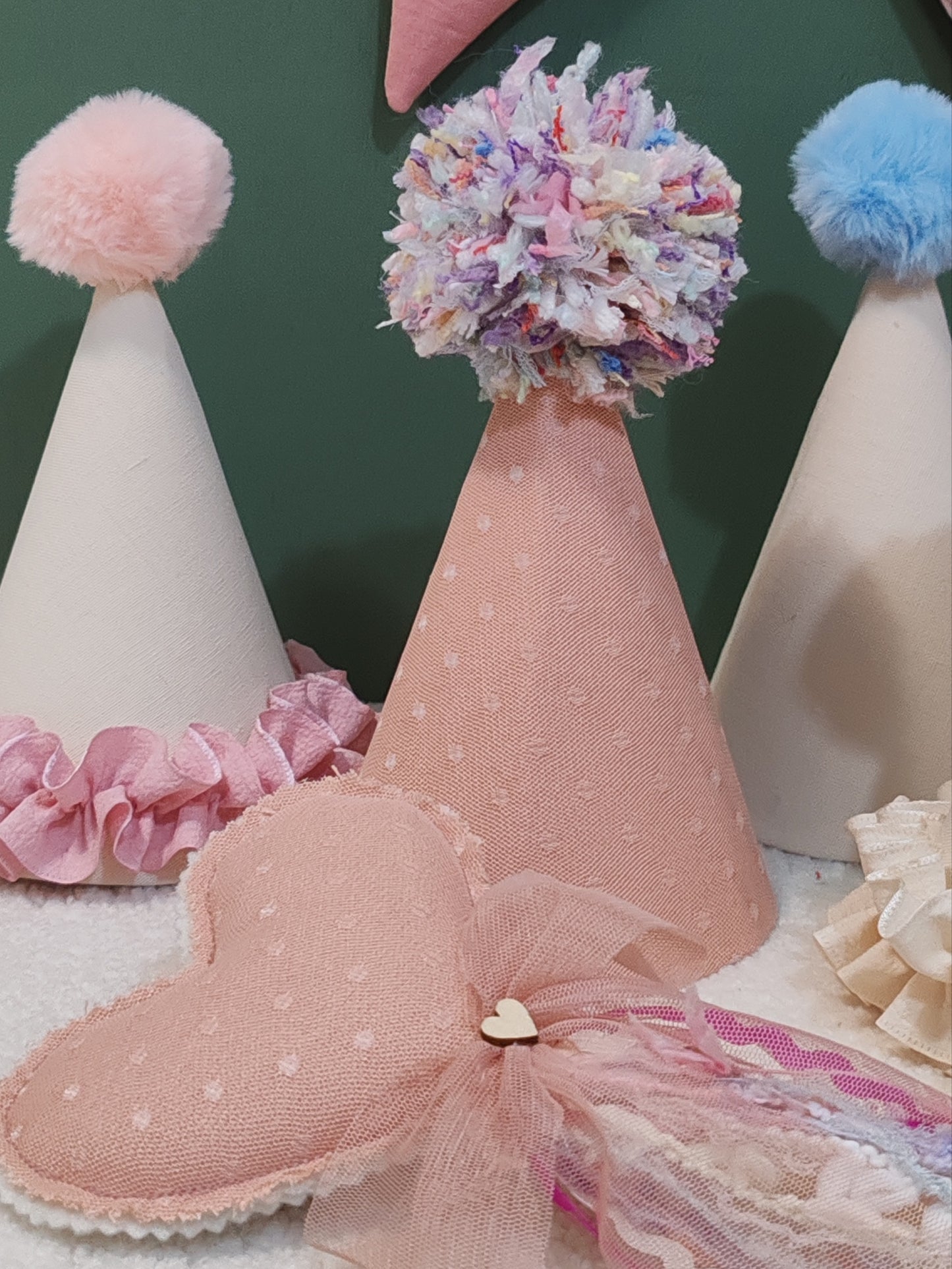 Rosy Cheer Hat