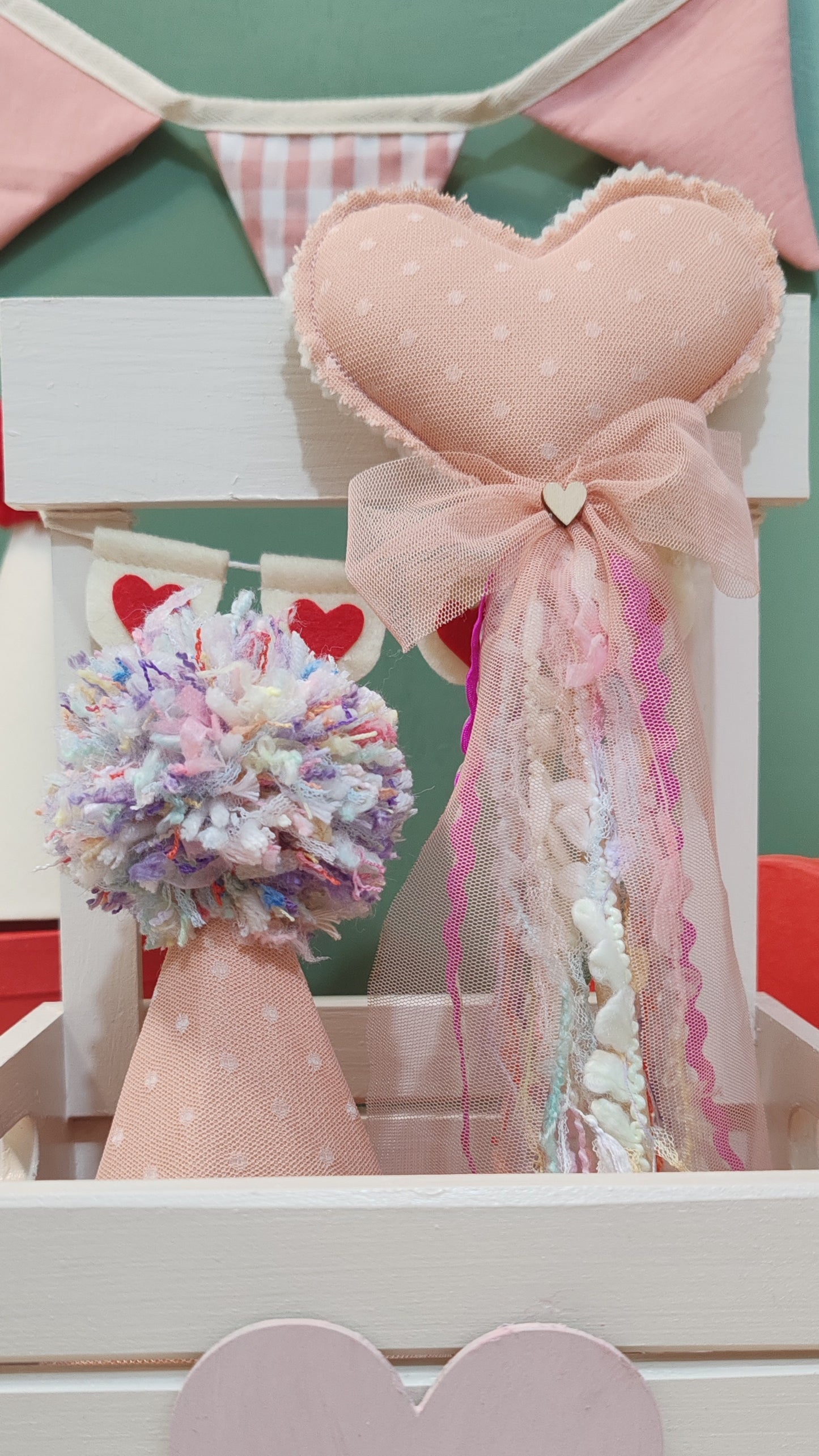Rosy Cheer Hat