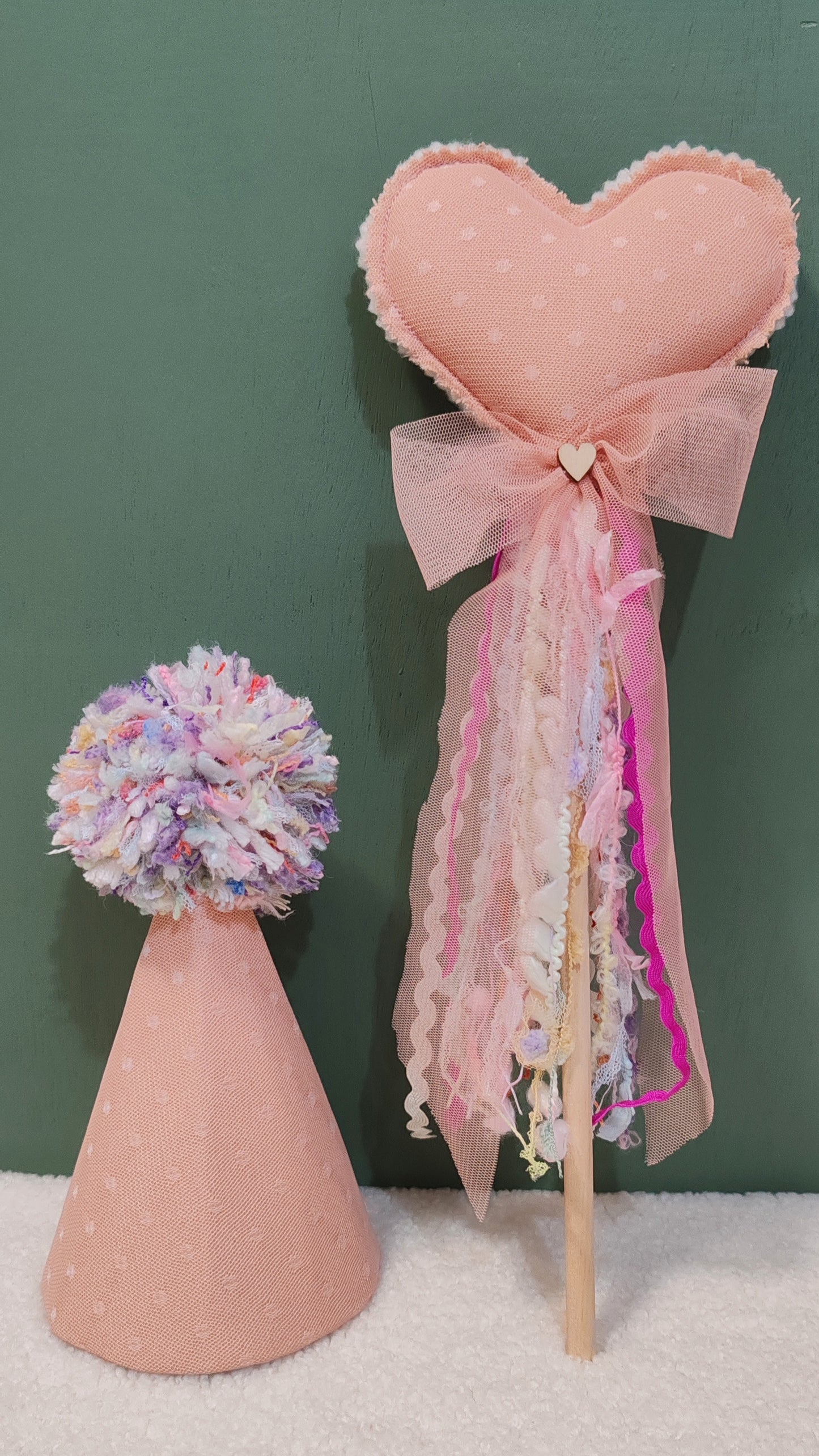 Rosy Cheer Hat